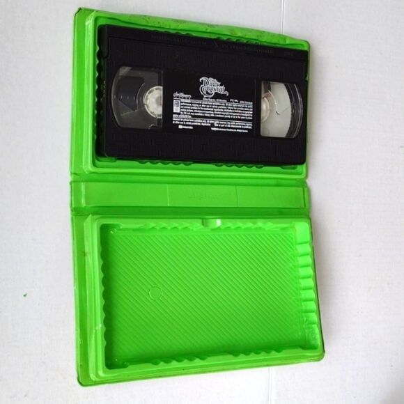 The Dark‎ Crystal 1994 2nd Release Collectible Vintage VHS Clamshell - Picture 4 of 8